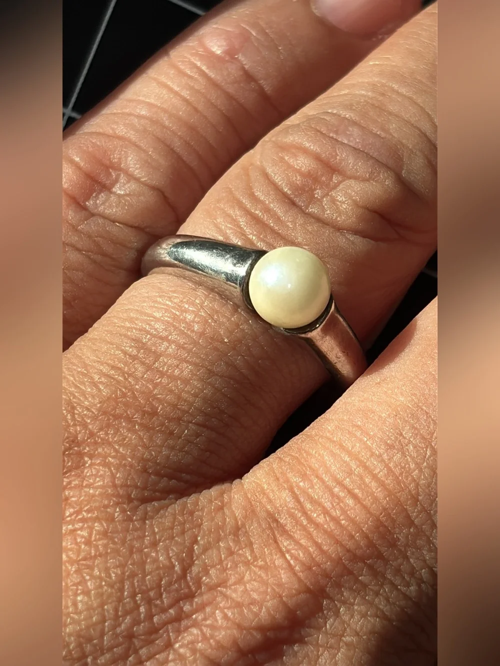 Vintage Sterling Silver Ring with a Pearl by CNA